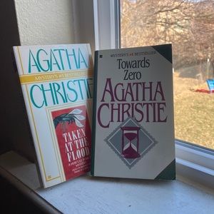 Agatha book bundle
